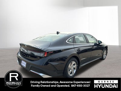 2025 Hyundai SONATA SE