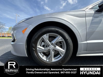 2023 Hyundai SONATA SE