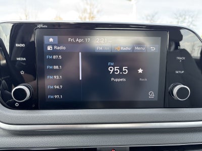 2023 Hyundai SONATA SE