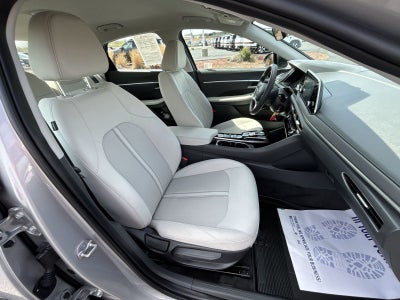 2023 Hyundai SONATA SE