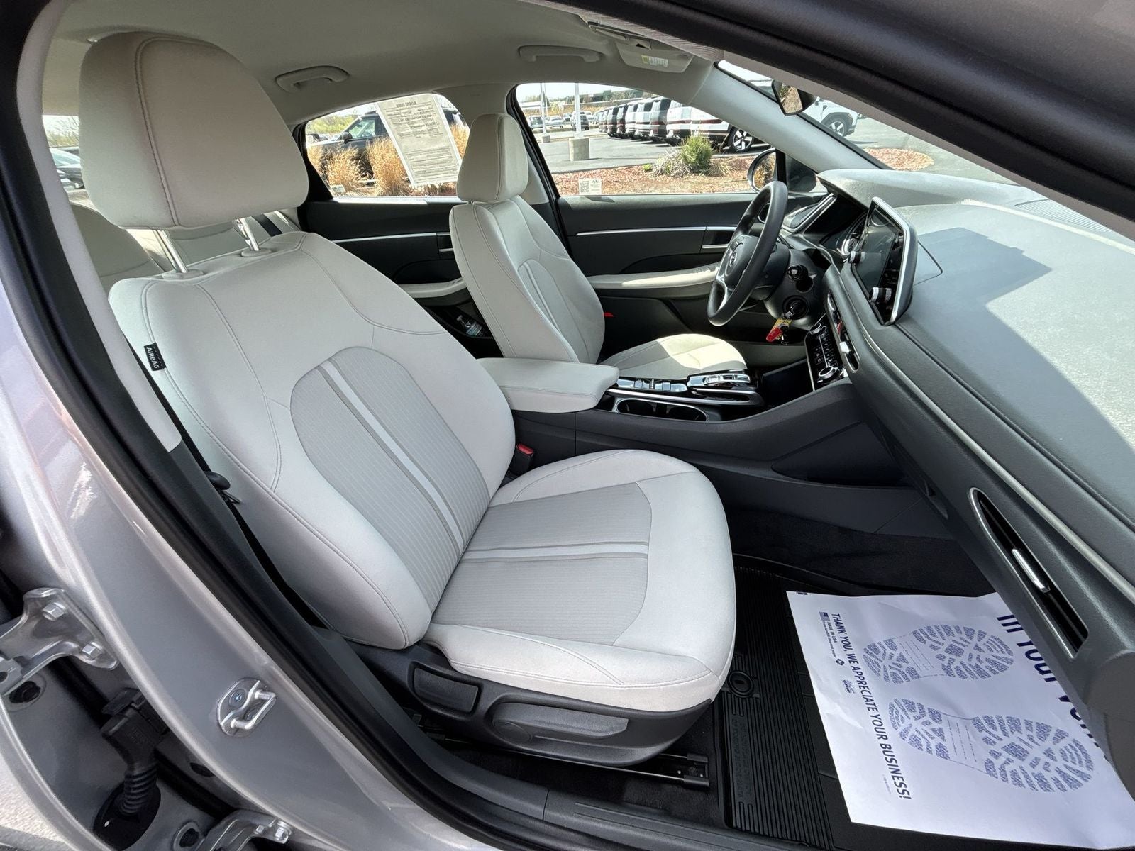 2023 Hyundai SONATA SE