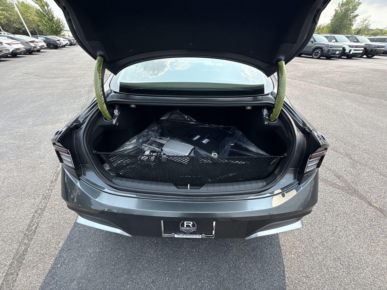 2026 Hyundai SONATA HYBRID Blue