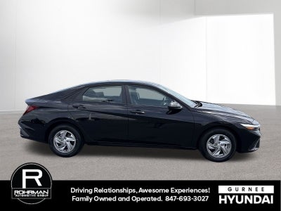 2026 Hyundai ELANTRA SE