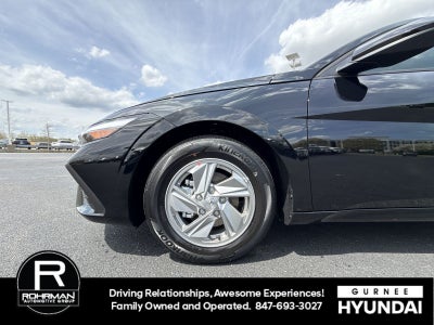 2026 Hyundai ELANTRA SE