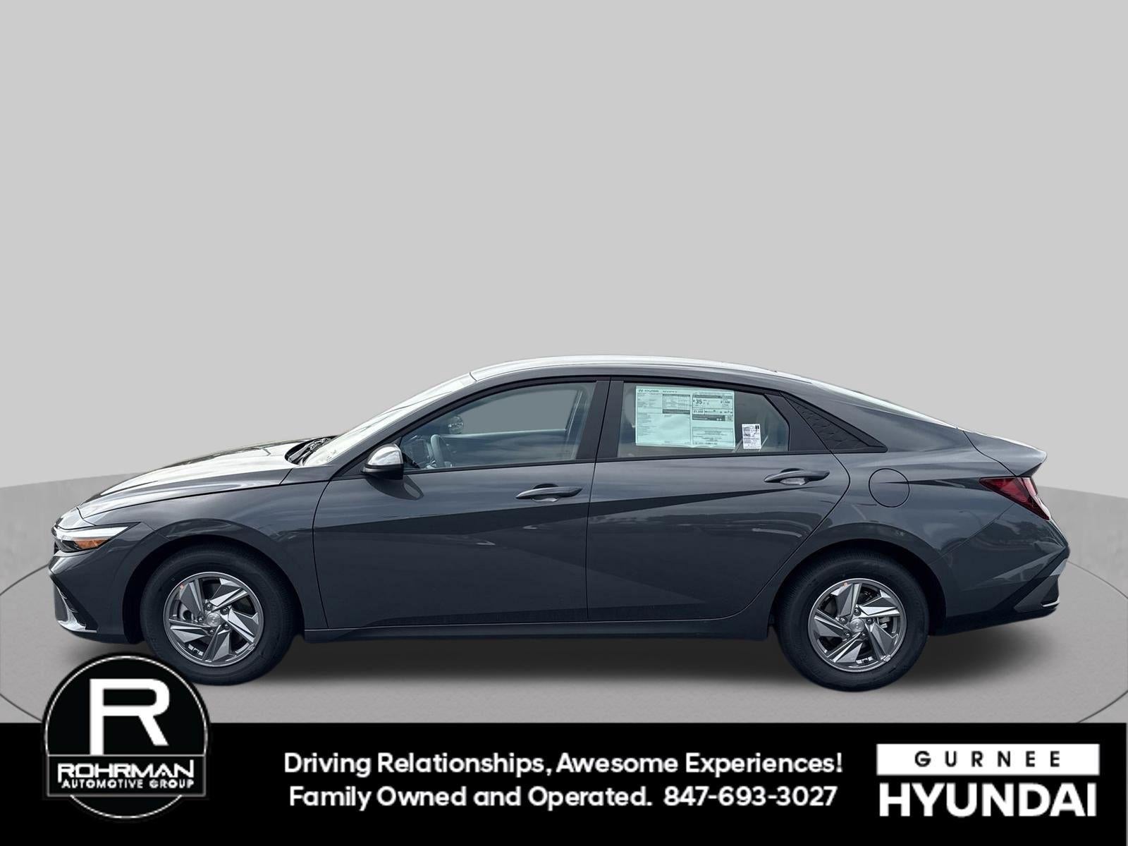 2026 Hyundai ELANTRA SE