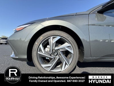 2025 Hyundai ELANTRA SEL Sport