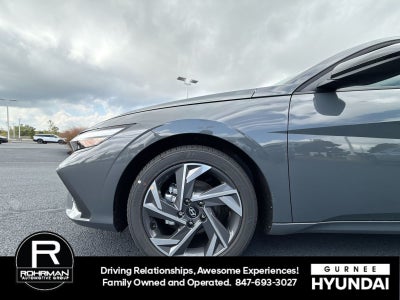 2025 Hyundai ELANTRA SEL Sport