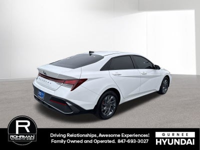 2024 Hyundai ELANTRA SEL