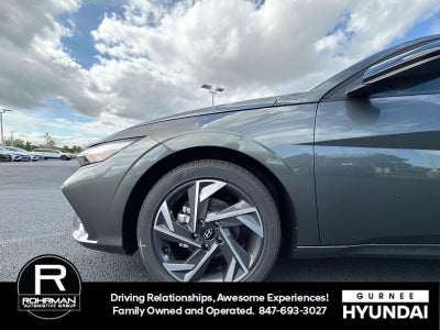 2025 Hyundai ELANTRA SEL Sport