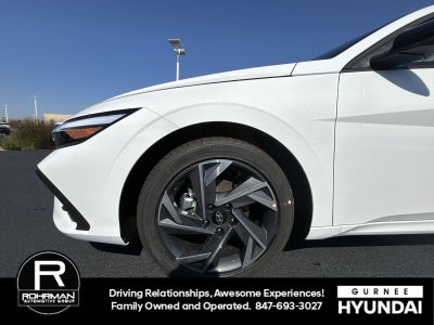 2025 Hyundai ELANTRA SEL Sport