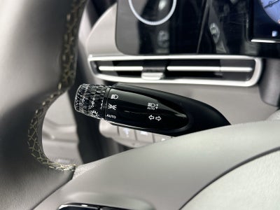 2022 Hyundai ELANTRA SEL Premium