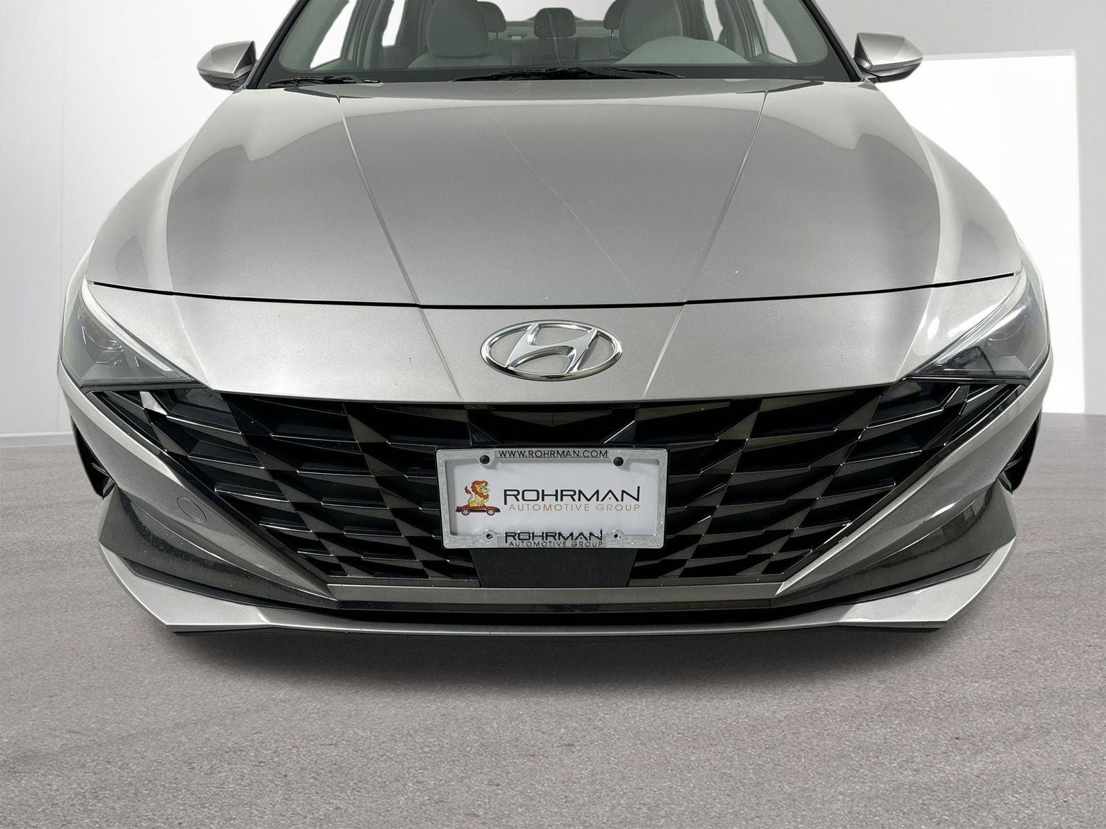 2022 Hyundai ELANTRA SEL Premium