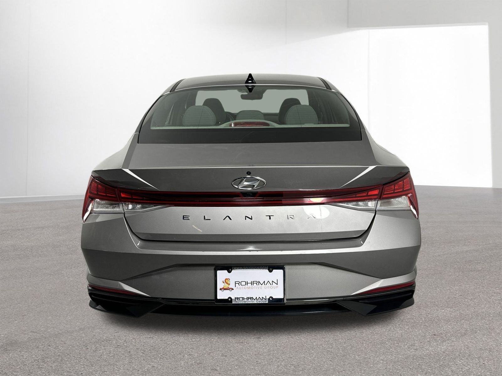 2022 Hyundai ELANTRA SEL Premium
