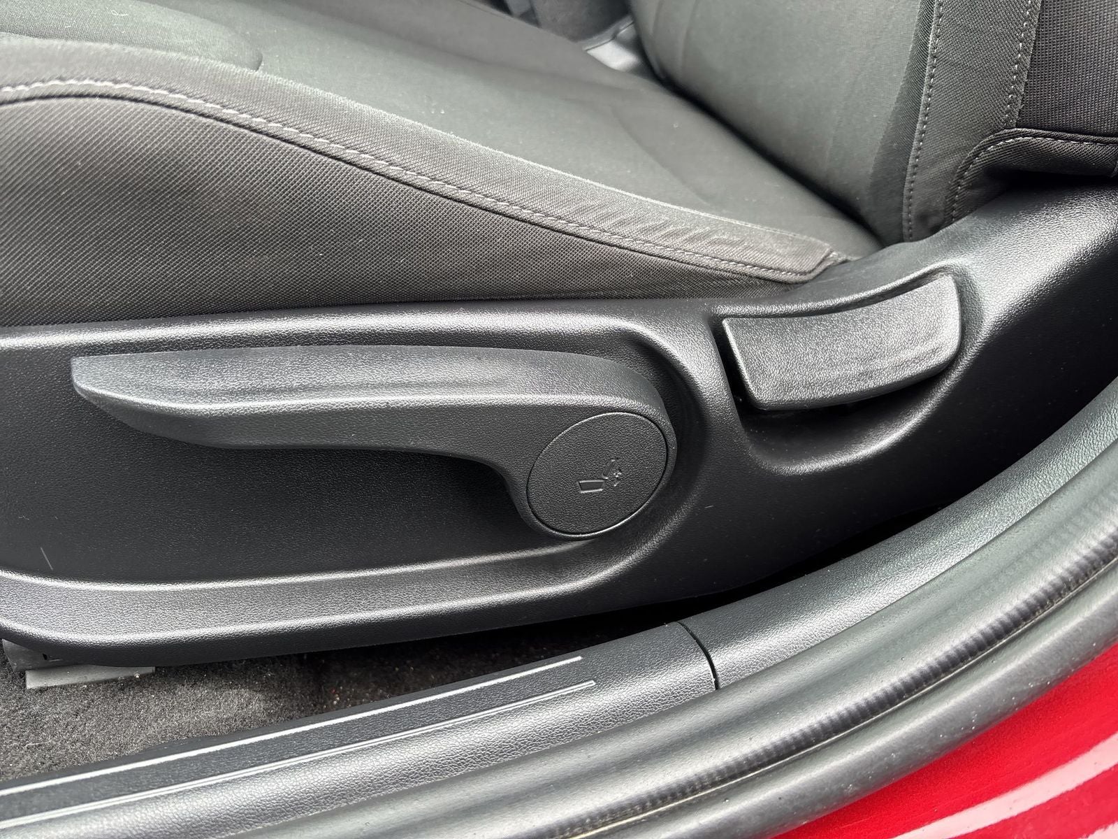 2024 Hyundai ELANTRA SEL Convenience