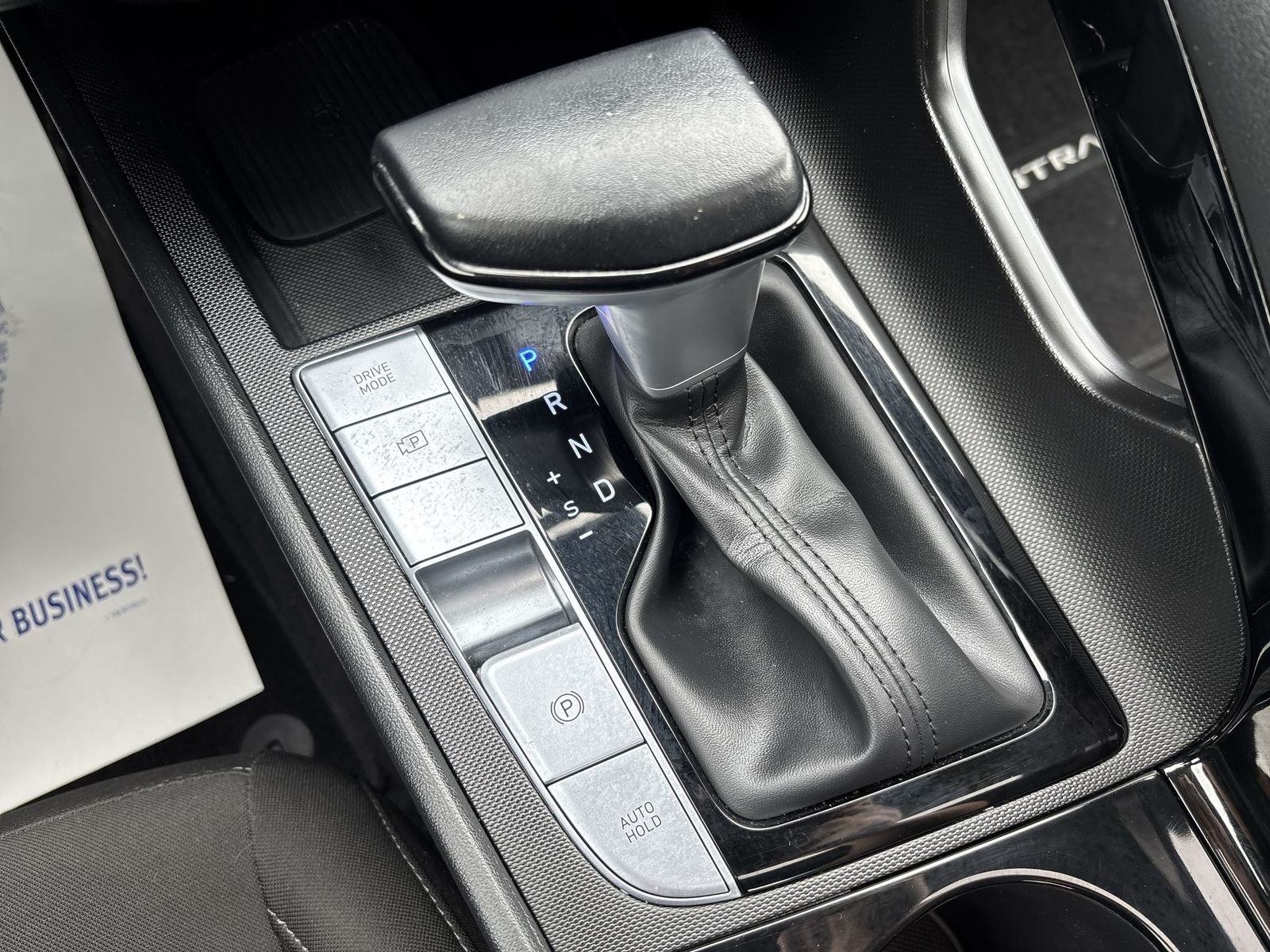 2024 Hyundai ELANTRA SEL Convenience