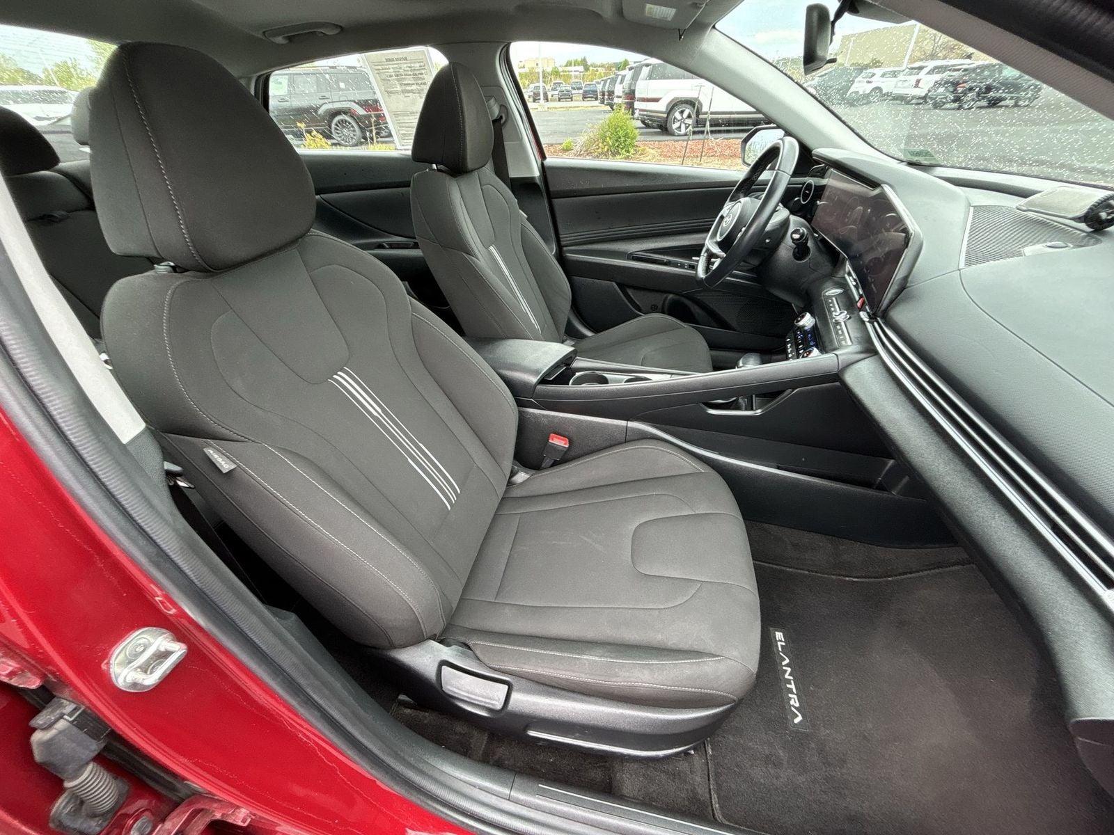 2024 Hyundai ELANTRA SEL Convenience