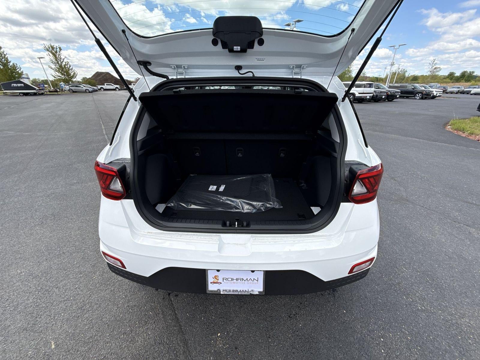 2026 Hyundai VENUE SEL