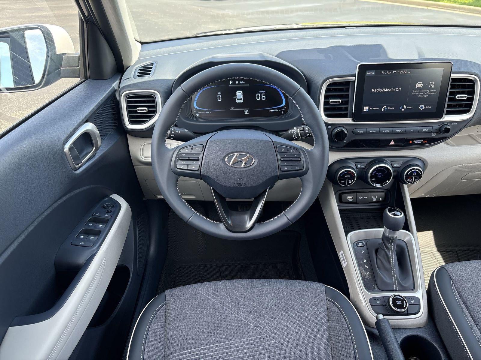 2026 Hyundai VENUE SEL