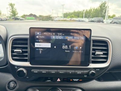 2026 Hyundai VENUE SEL