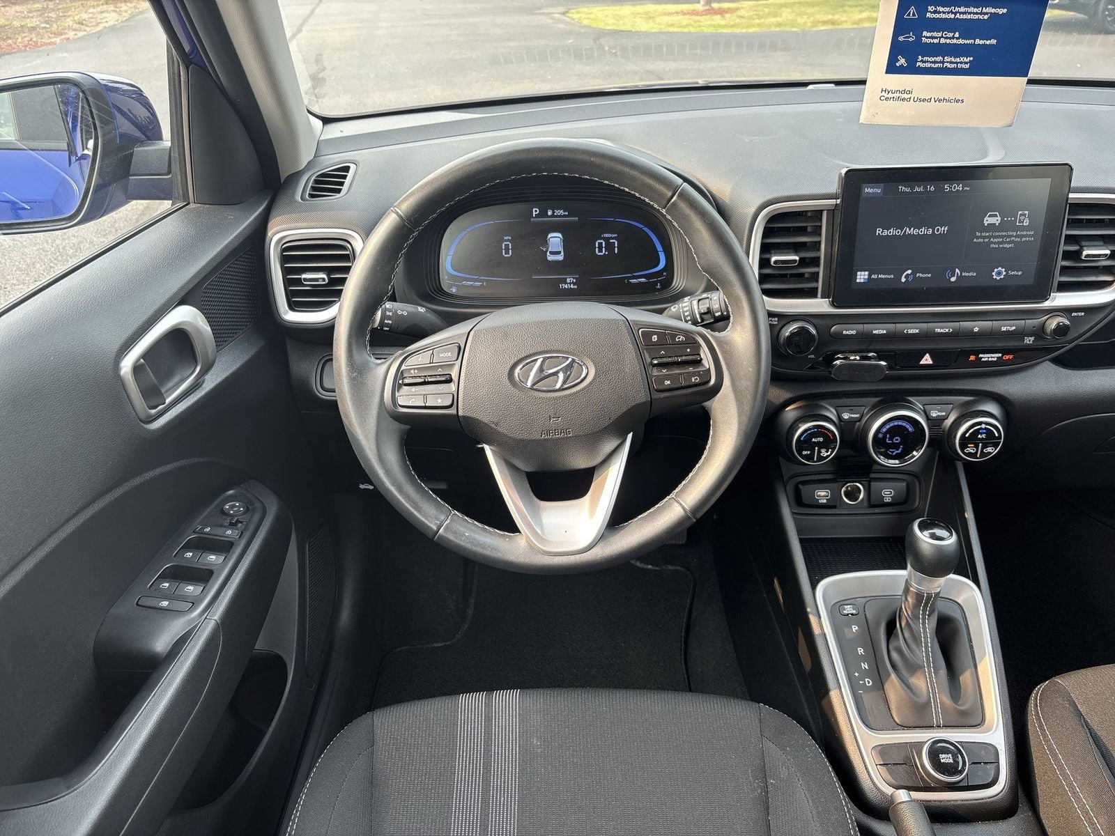 2025 Hyundai VENUE SEL
