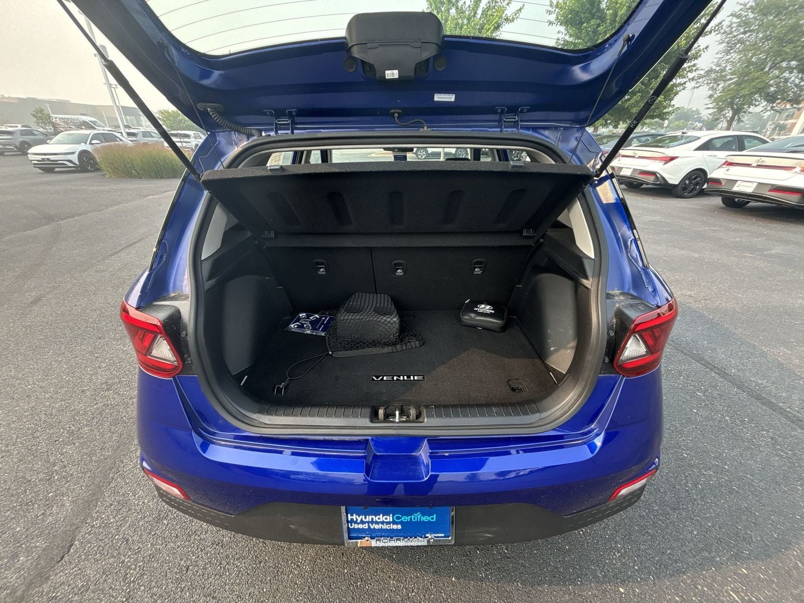 2025 Hyundai VENUE SEL