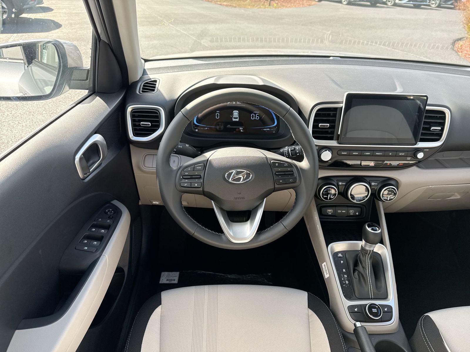 2026 Hyundai VENUE SEL