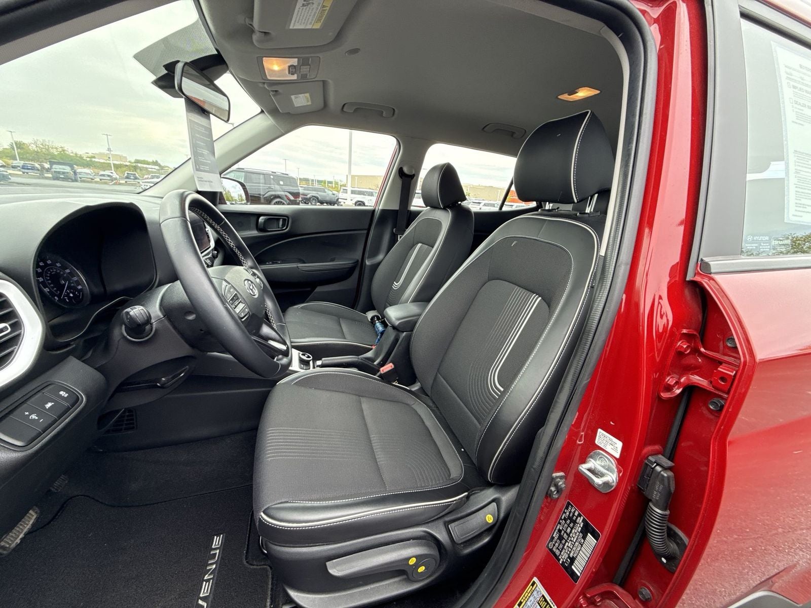 2022 Hyundai VENUE Limited