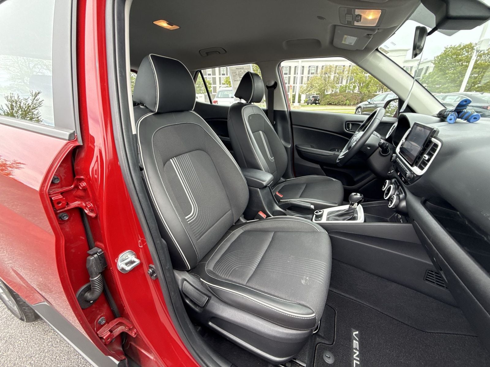 2022 Hyundai VENUE Limited
