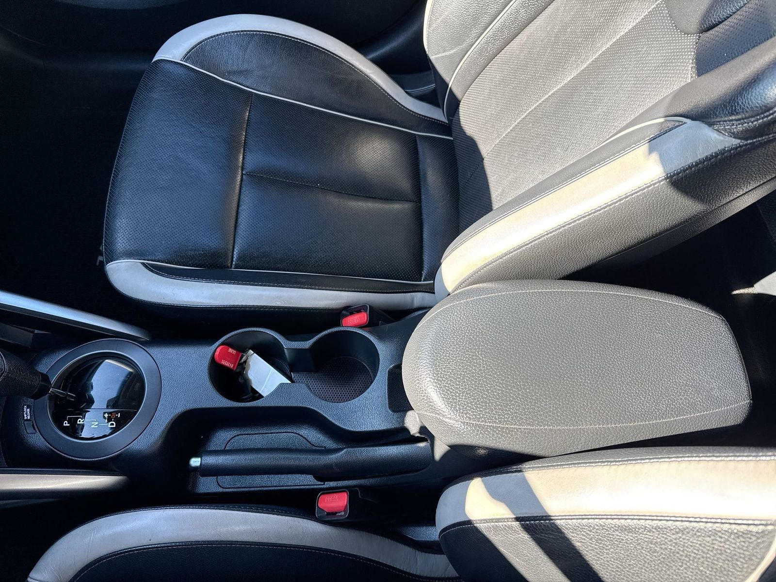 2014 Hyundai VELOSTER Turbo W/Black