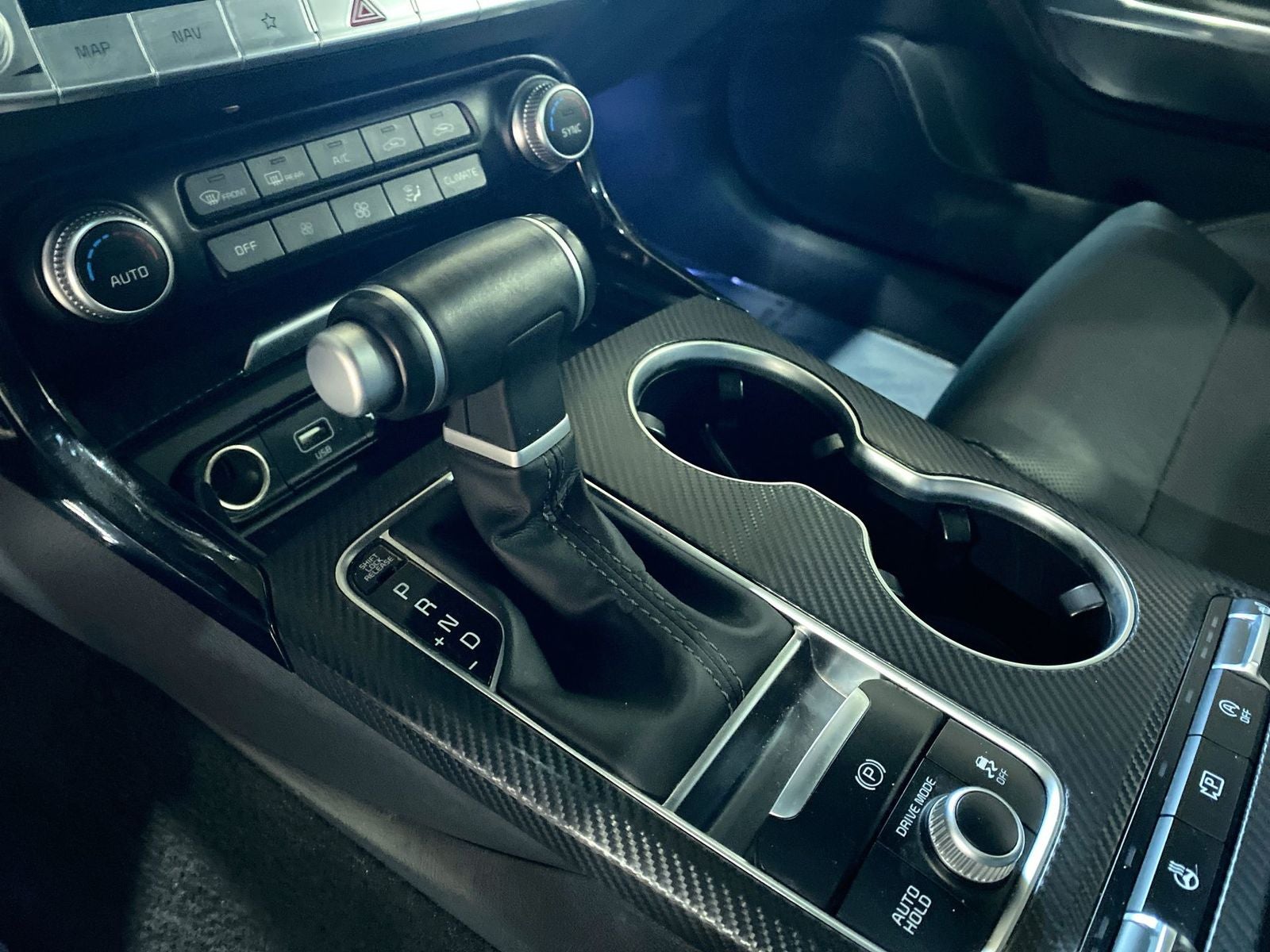 2023 Kia Stinger GT-Line Apex/Sun & Sound Package