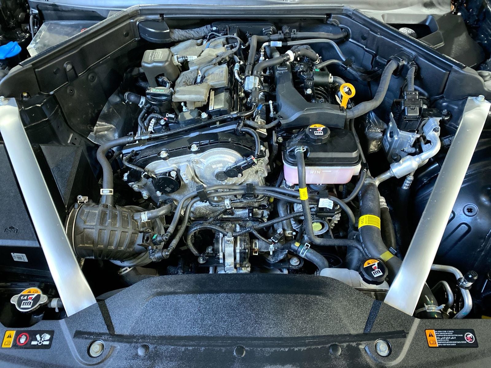 2023 Kia Stinger GT-Line Apex/Sun & Sound Package