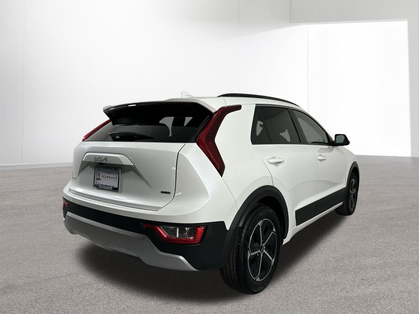 2023 Kia Niro LX
