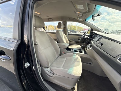 2015 Kia Sedona L