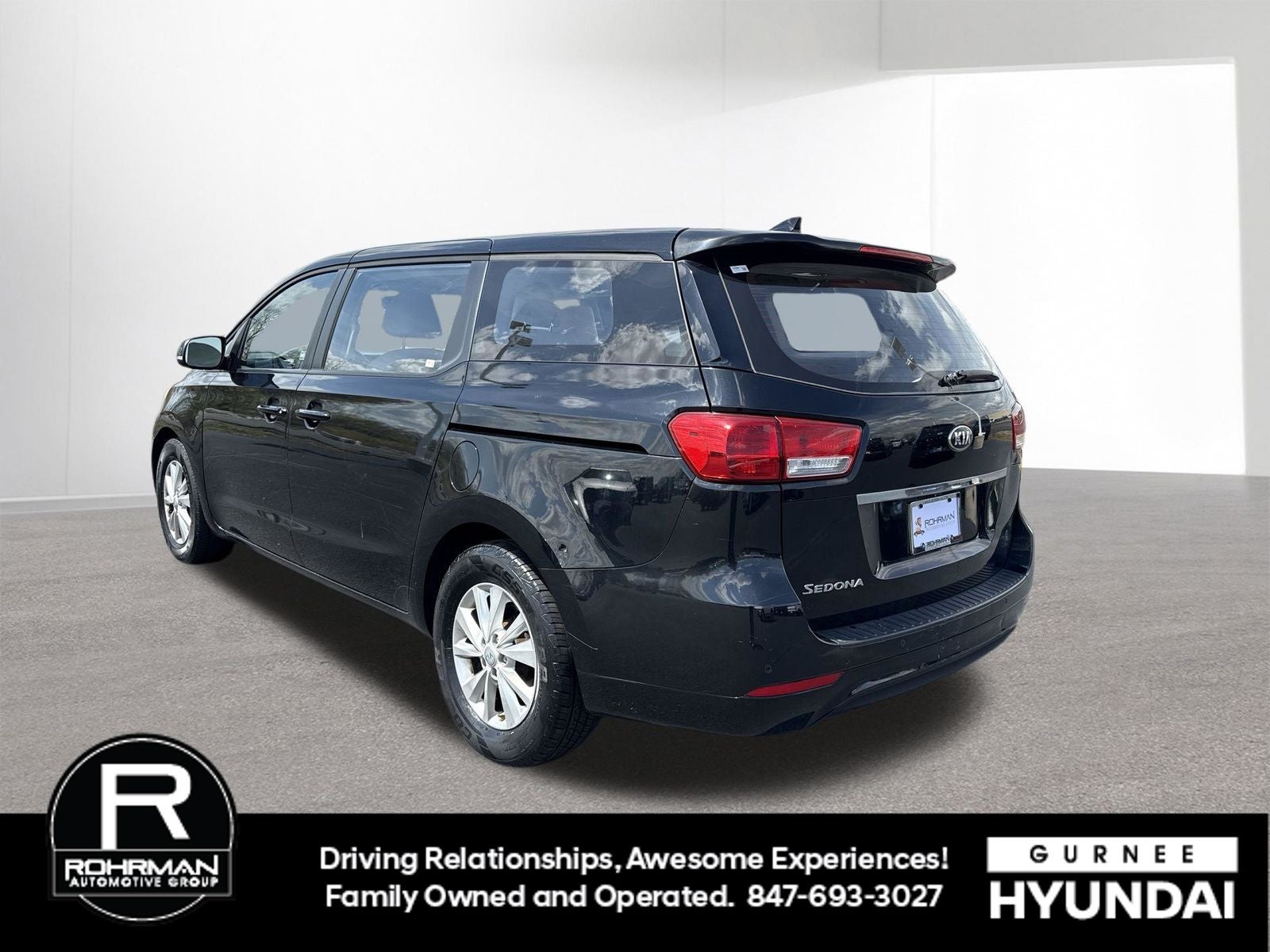 2015 Kia Sedona L