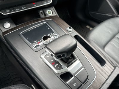2020 Audi Q5 45 Premium Plus quattro