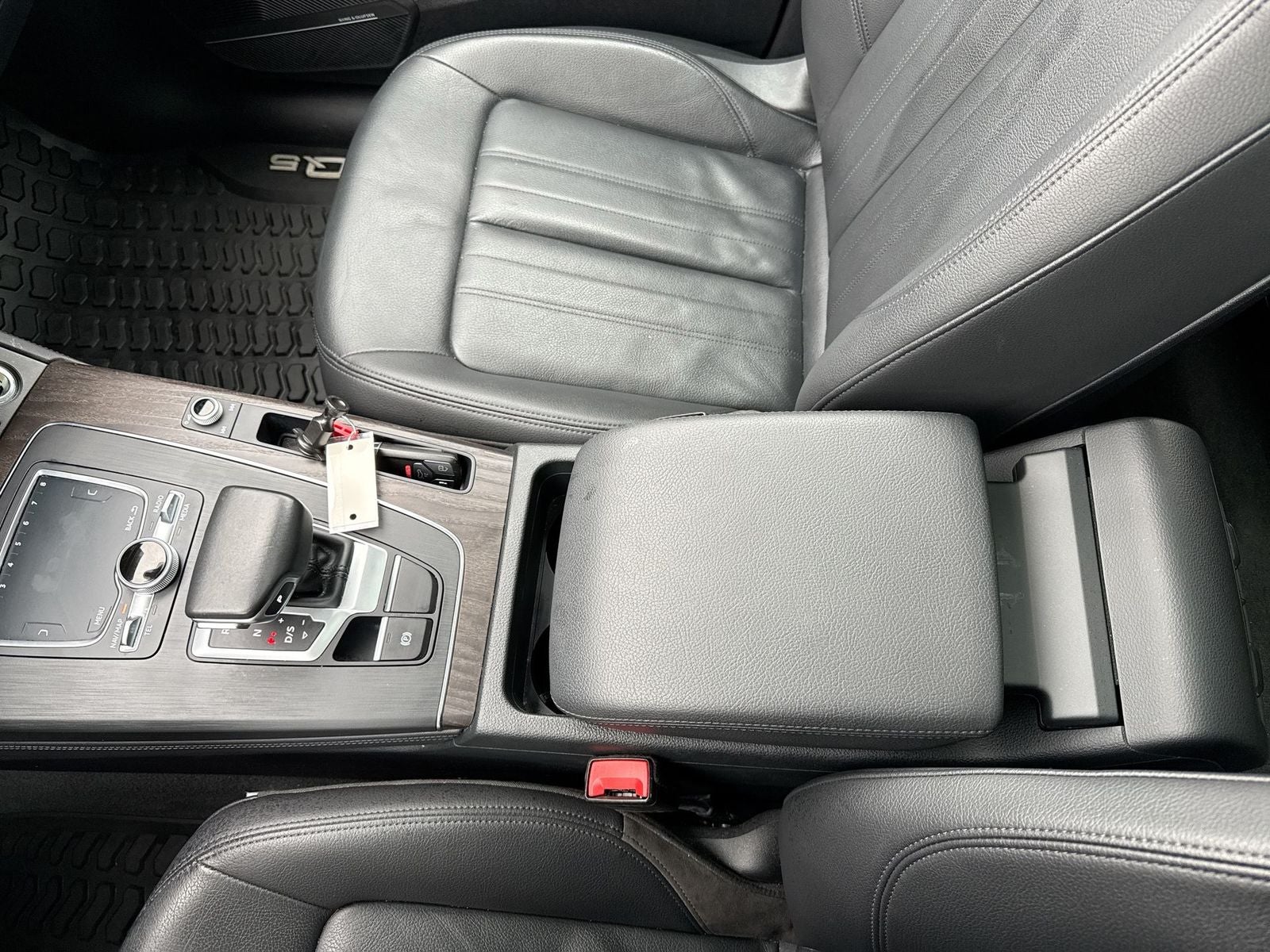 2020 Audi Q5 45 Premium Plus quattro