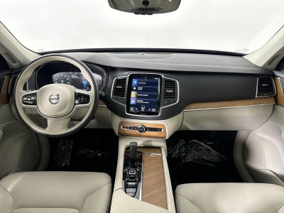 2021 Volvo XC90 Recharge Plug-In Hybrid T8 Inscription Expression 7 Passenger