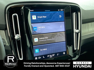 2025 Volvo XC40 B5 Plus Dark Theme